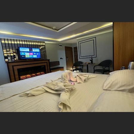 Blueway Hotel Istanbul Exterior photo