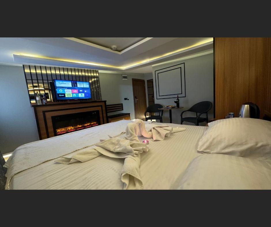 Blueway Hotel Istanbul Exterior photo